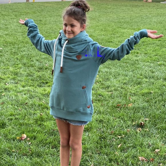 Wanakome Stormy Teal Artemis - Picture 1 of 5